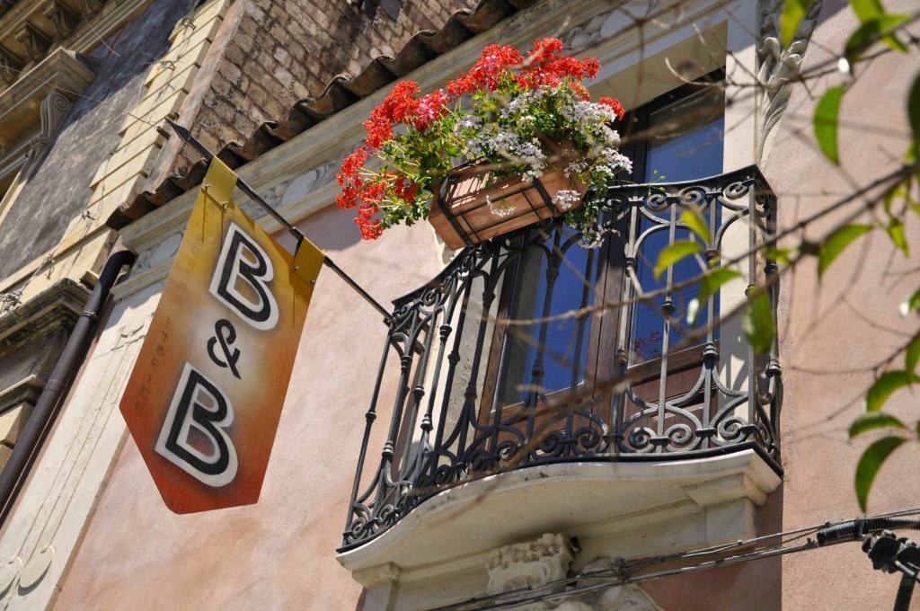 Casa Al Centro Storico Panzió Nicolosi Kültér fotó