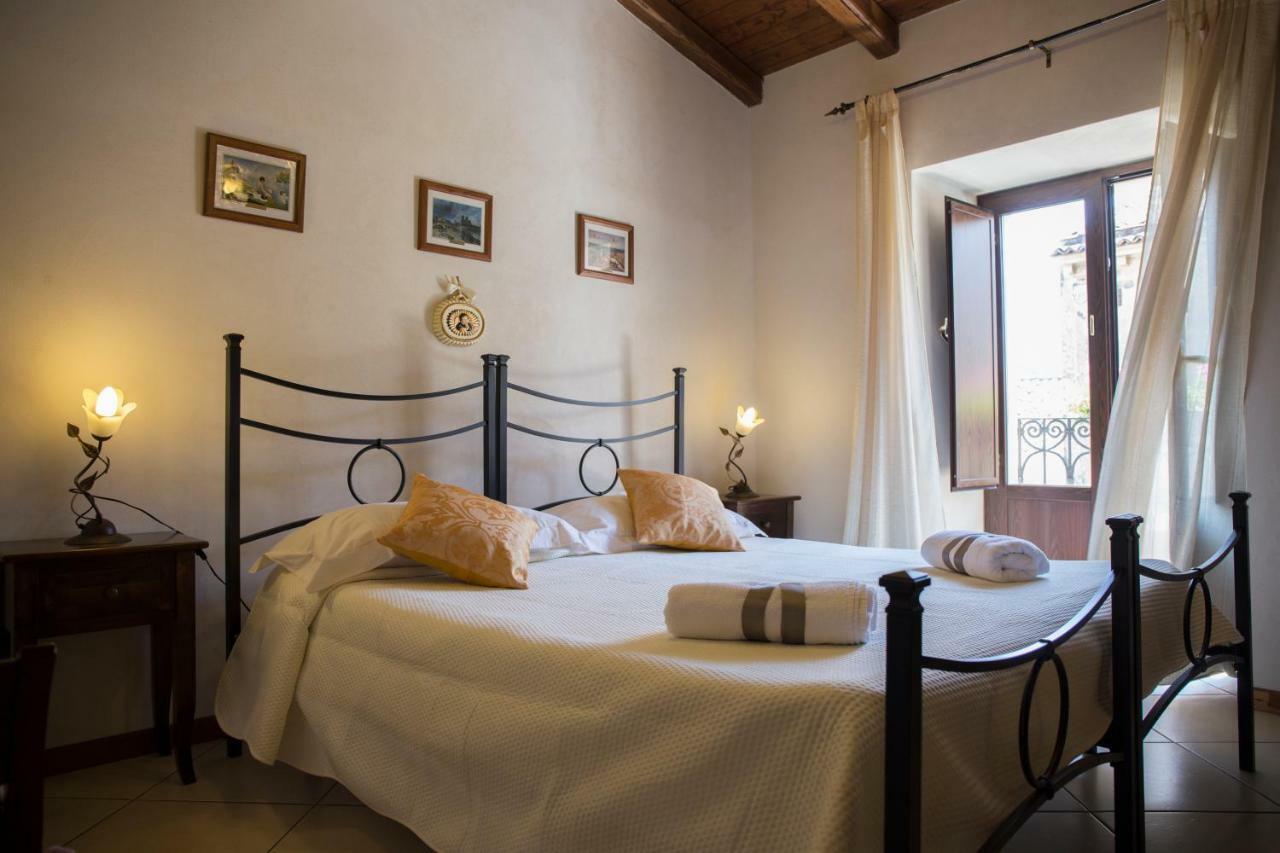 Casa Al Centro Storico Panzió Nicolosi Kültér fotó