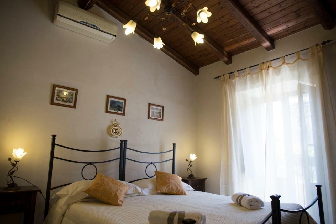 Casa Al Centro Storico Panzió Nicolosi Kültér fotó